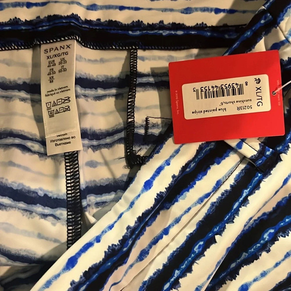 SPANX Sunshine Short 6” blue painted Stripe Golf Boat Beach Swim Trunks Large - Picture 11 of 11
